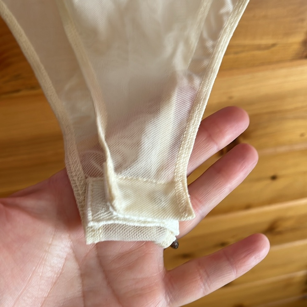 Entro Bodysuit - Picture 3 of 5